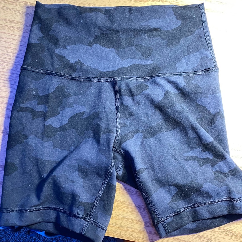 Lululemon camo biker shorts
